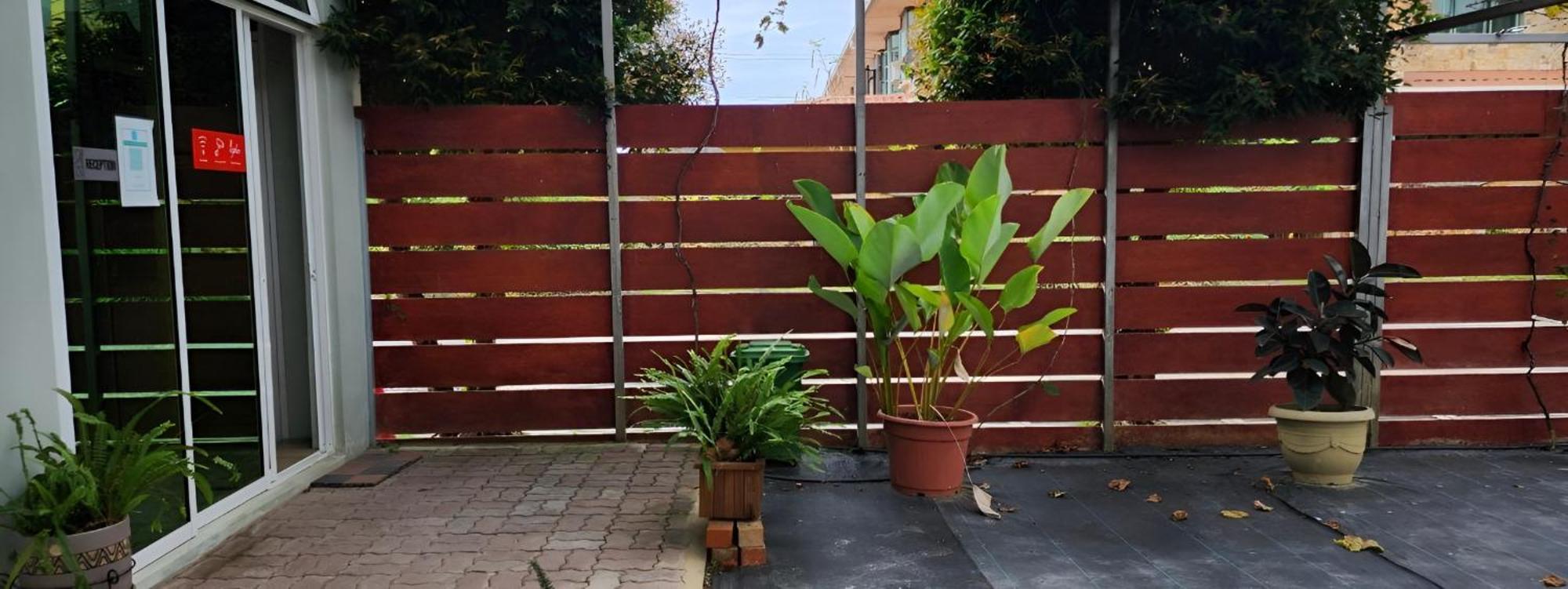 Homestay Grapevine Garden *